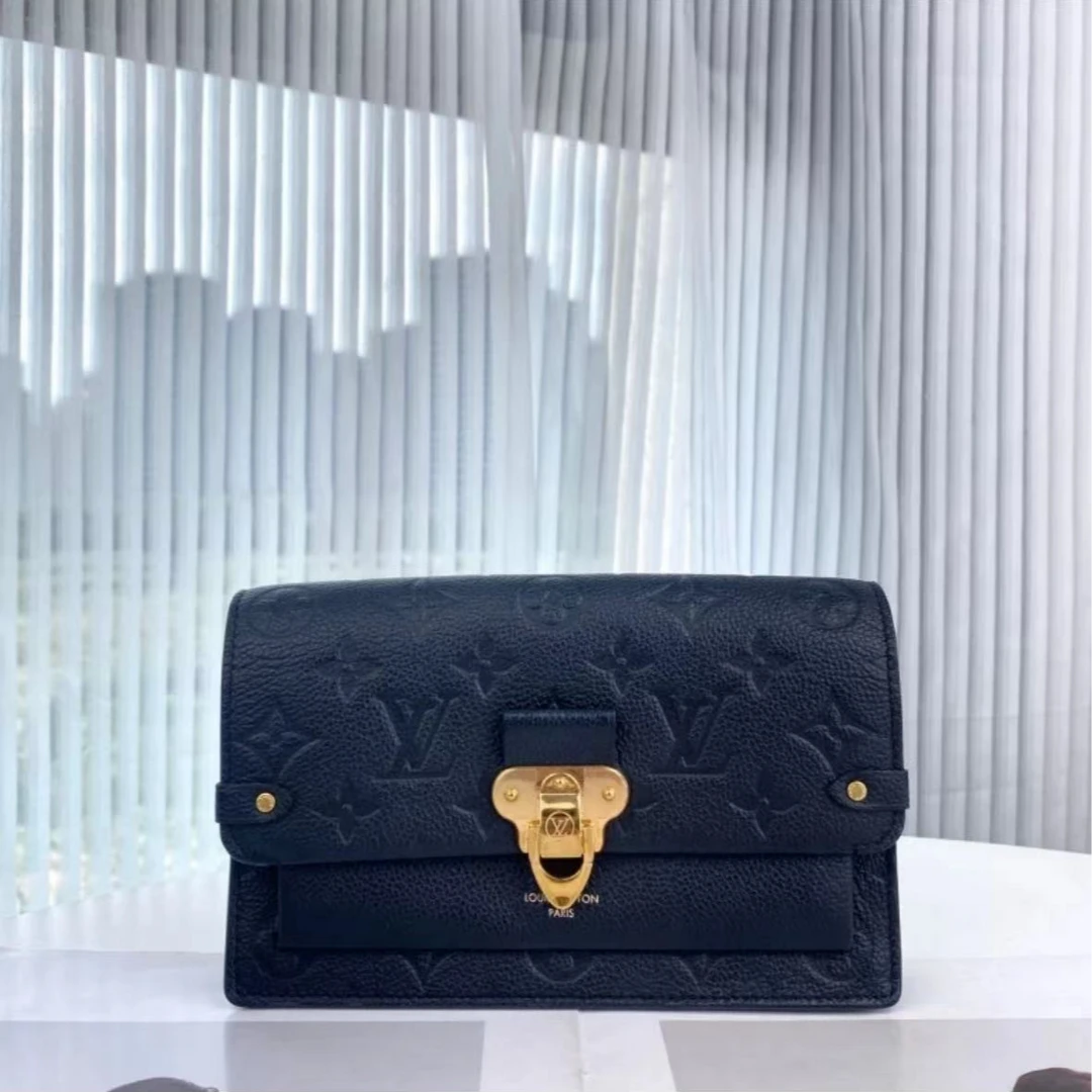 99新 LouisVuitton/路易威登 薇薇安中号/黑色/单肩链条包/D店
