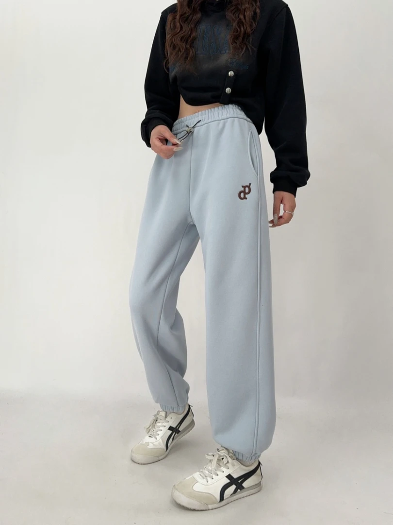 0386【冬季新款】刺绣字母双D简约潮牌百搭加绒束脚裤（5710）