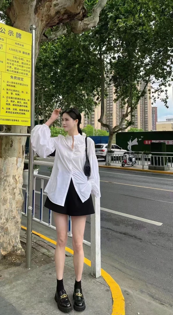 易缔媤宫廷袖白色薄款长衬衫