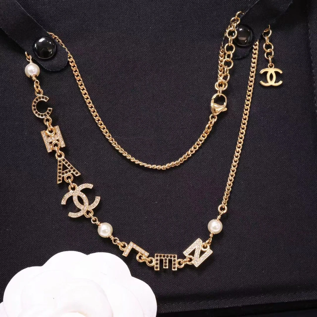 全新未使用 Chanel/香奈儿 24s金色镶钻字母项链 05766