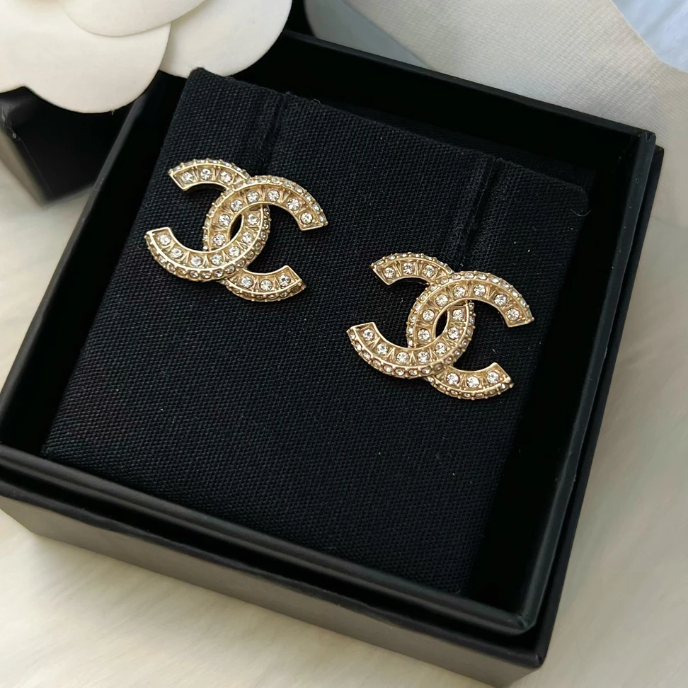 99新 Chanel/香奈儿 经典双C满钻中号耳钉 01284