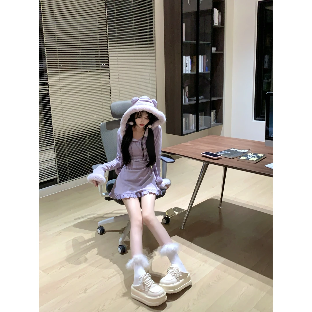 瑞茜·威瑟斯 芋泥波波 秋季甜美显瘦设计感长袖连帽连衣裙R8109X