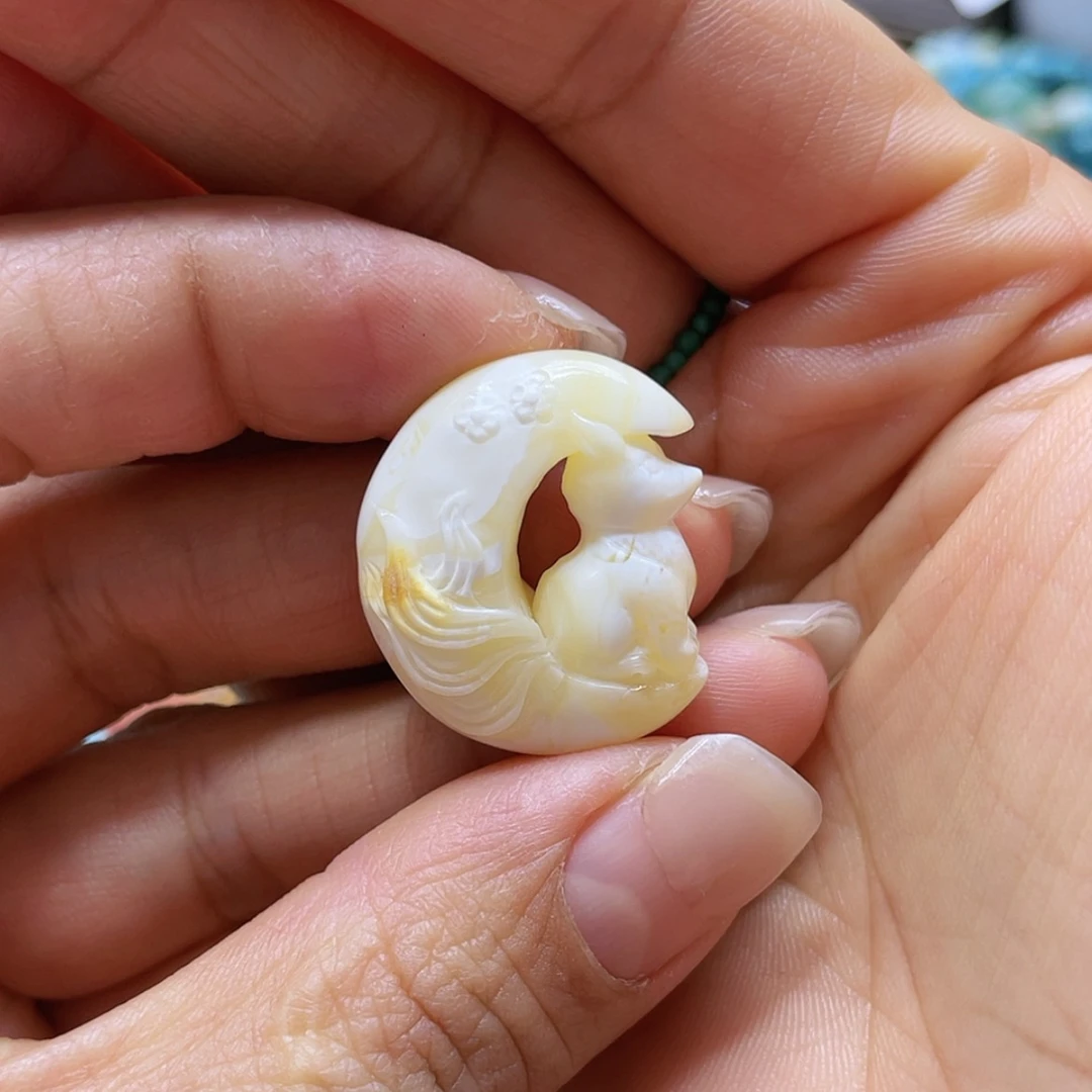 【闪购商品】蜜蜡吊坠(不含链)未镶嵌