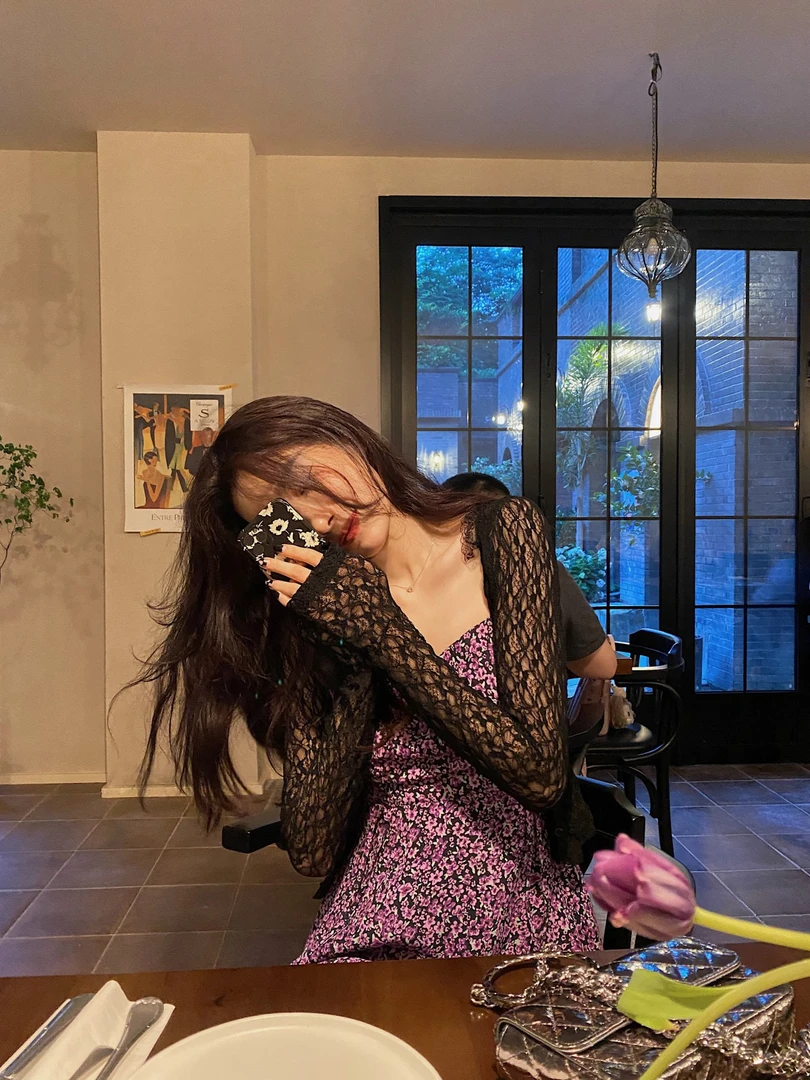 弹力蕾丝开衫长袖薄款镂空修披肩 2403