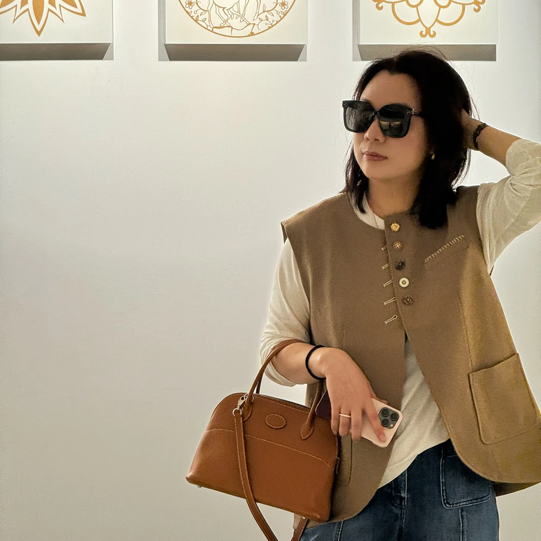 Ms.Qnn“老钱马甲”别致设计版型 多色钮扣立裁弧形马甲 37C330 Q姐