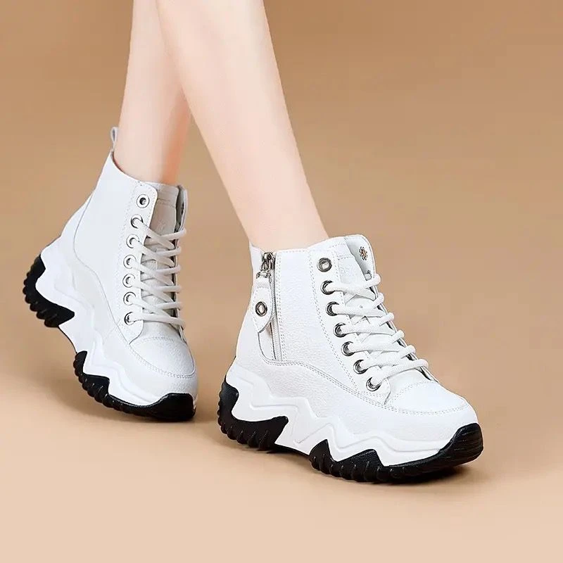 秋冬新款女鞋增高防滑休闲厚底保暖时尚轻便百搭运动鞋加绒旅游鞋