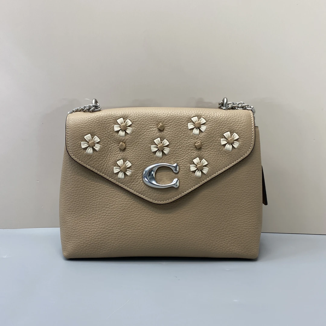 99新 COACH/蔻驰 tammie奶茶色编织花朵链条包 23*18*9cmD082608
