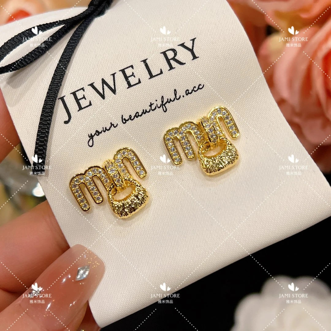 铜合金莫桑石耳饰 【雅米】M字母包包耳环小众设计气质轻奢精致时尚