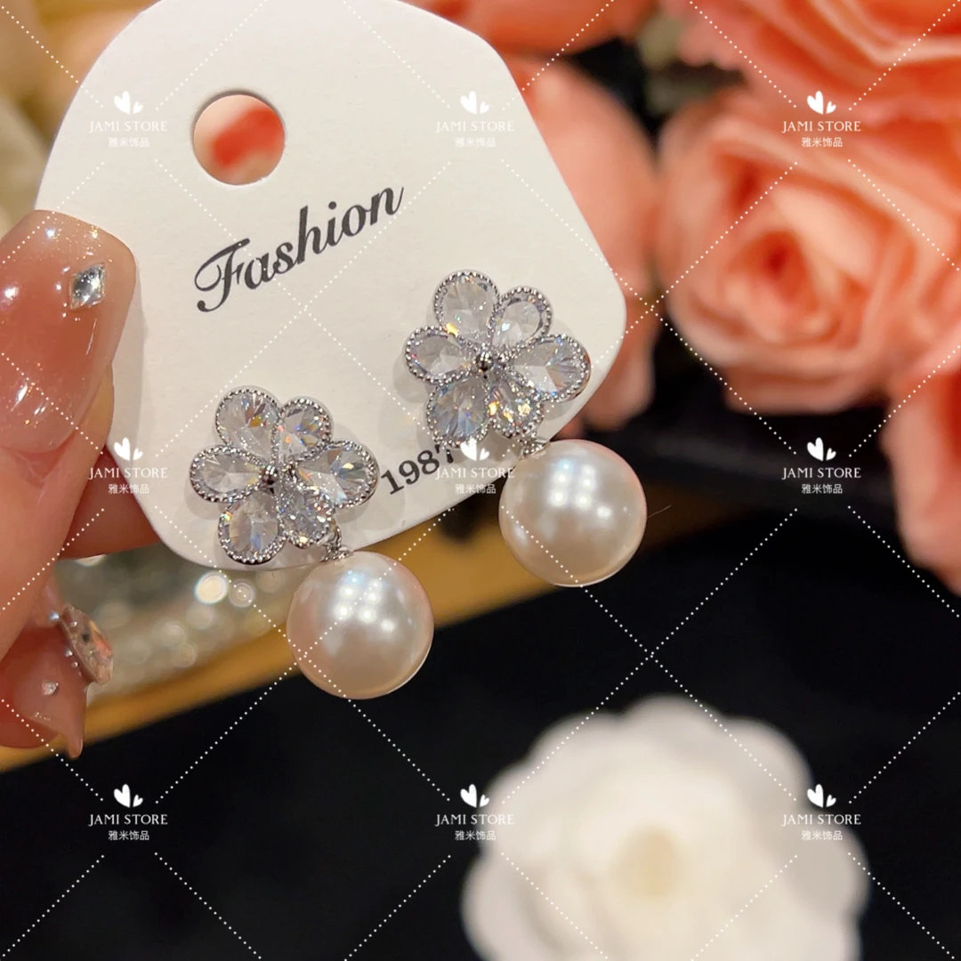 铜合金仿珍珠耳饰 【雅米】镶钻小花珠珠轻奢耳环优雅小众简约精致