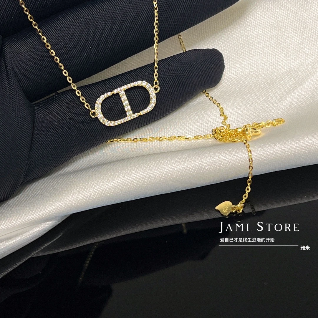 铜合金莫桑石耳饰 【雅米】猪鼻字母耳环轻奢气质时尚套装简约小众