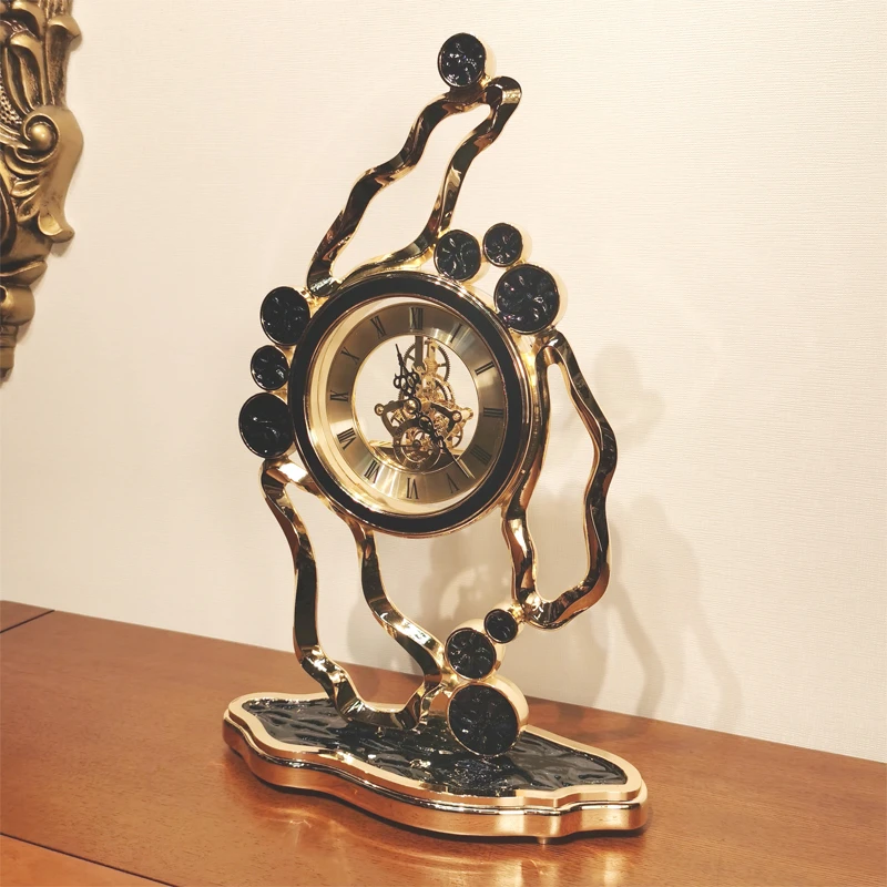 金属时尚透视机芯台钟