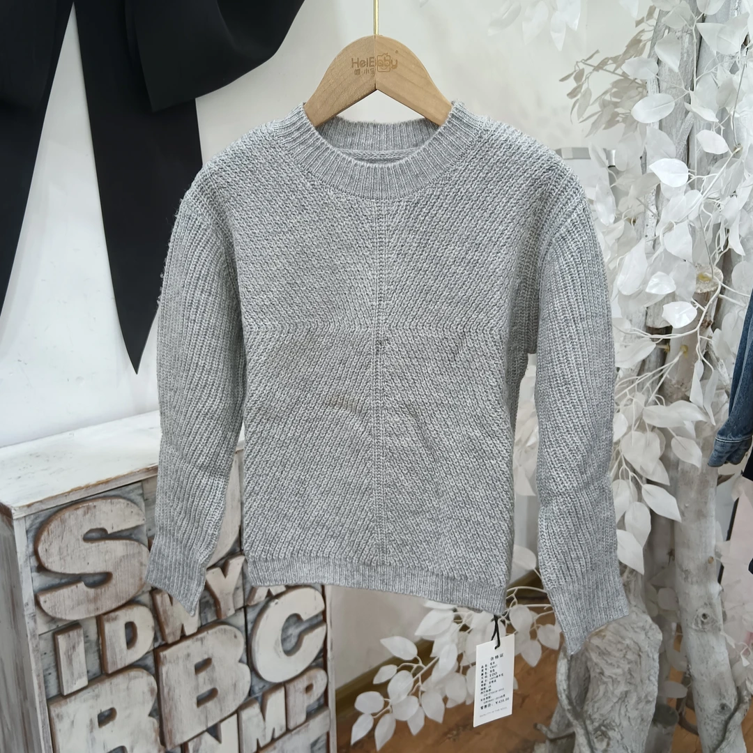 N502灰色毛衣童装