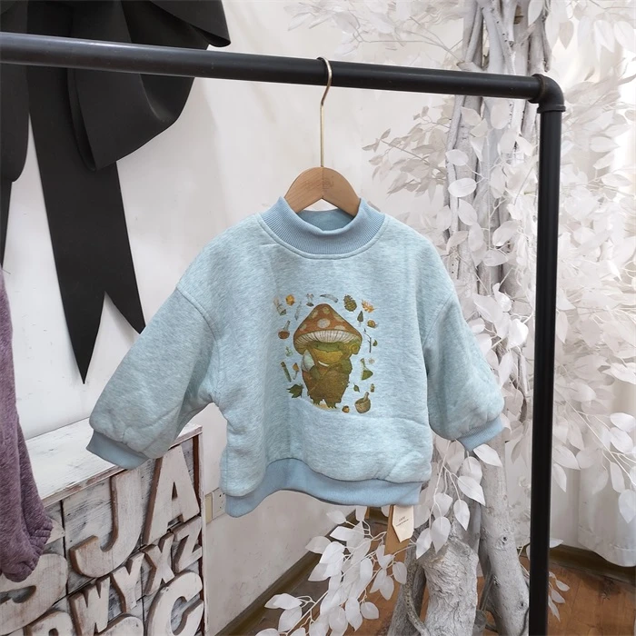 K530蓝色厚绒卫衣童装