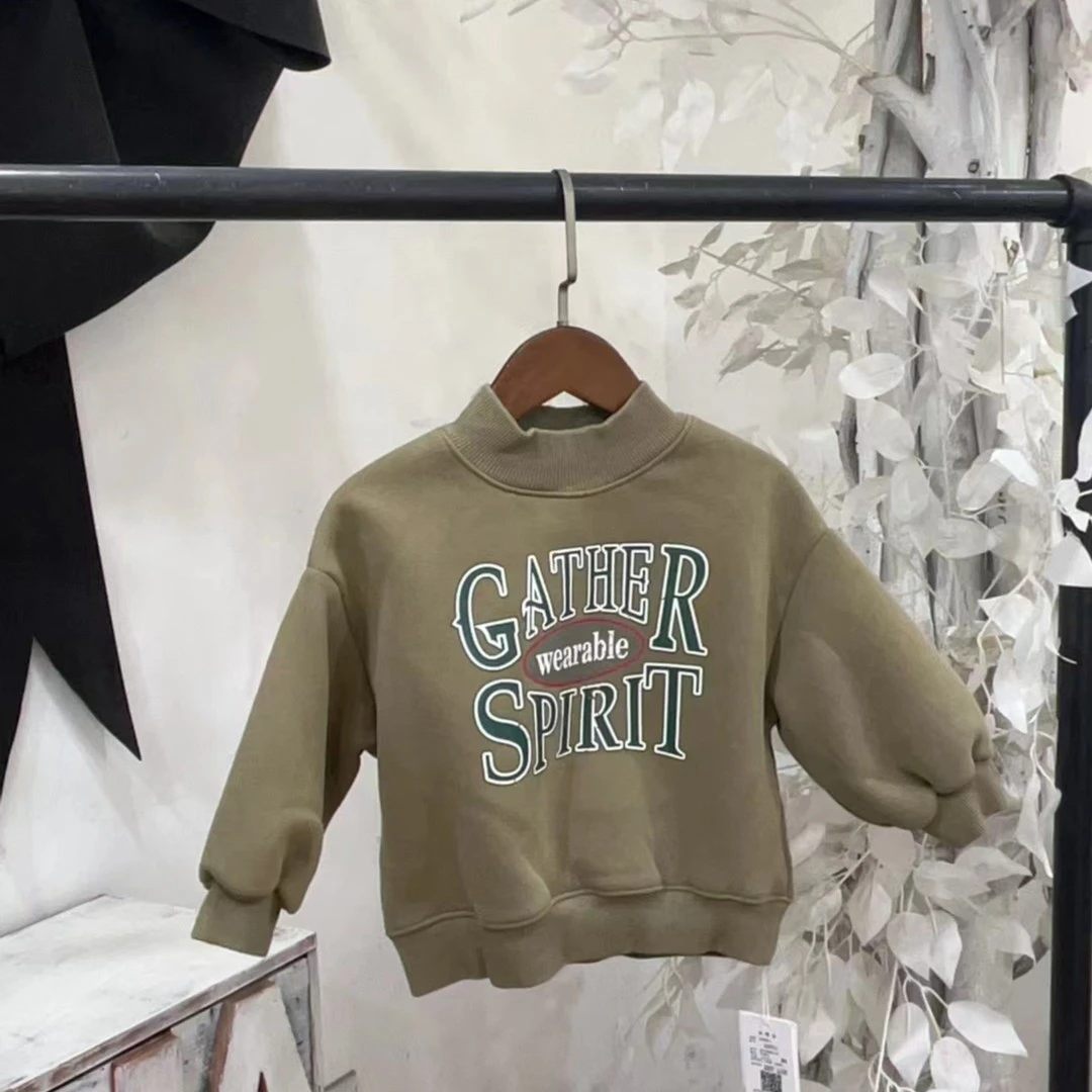 A041咖色一体绒上衣童装