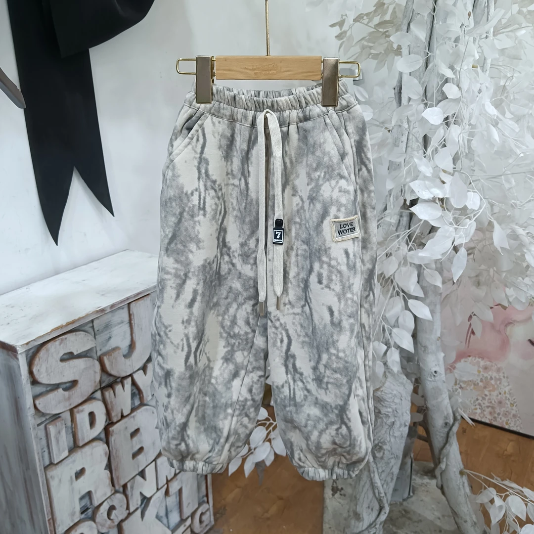 S79米色扎染一体绒裤子童装