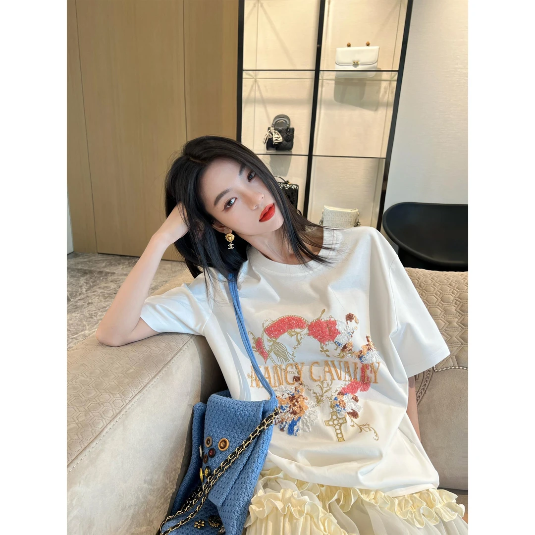 NancyCavally 重工系列奢华质感JI致工艺萬片钉珠手工机绣鸢尾T恤