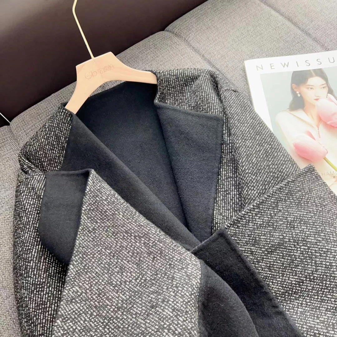 【美姐说】女撞色大衣23029