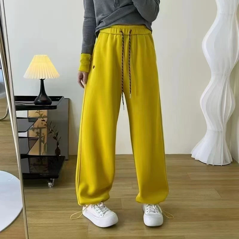 束脚裤冬季女士卫裤宽松型