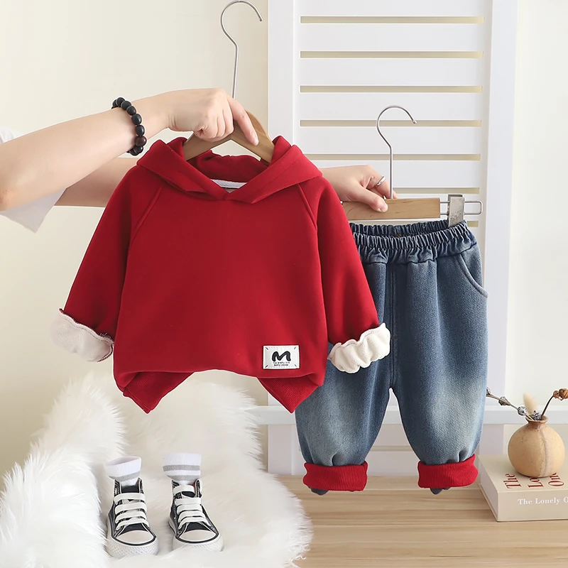 安可拉红男童秋季加绒卫衣套装宝宝秋装韩版时尚两件套儿童秋冬款