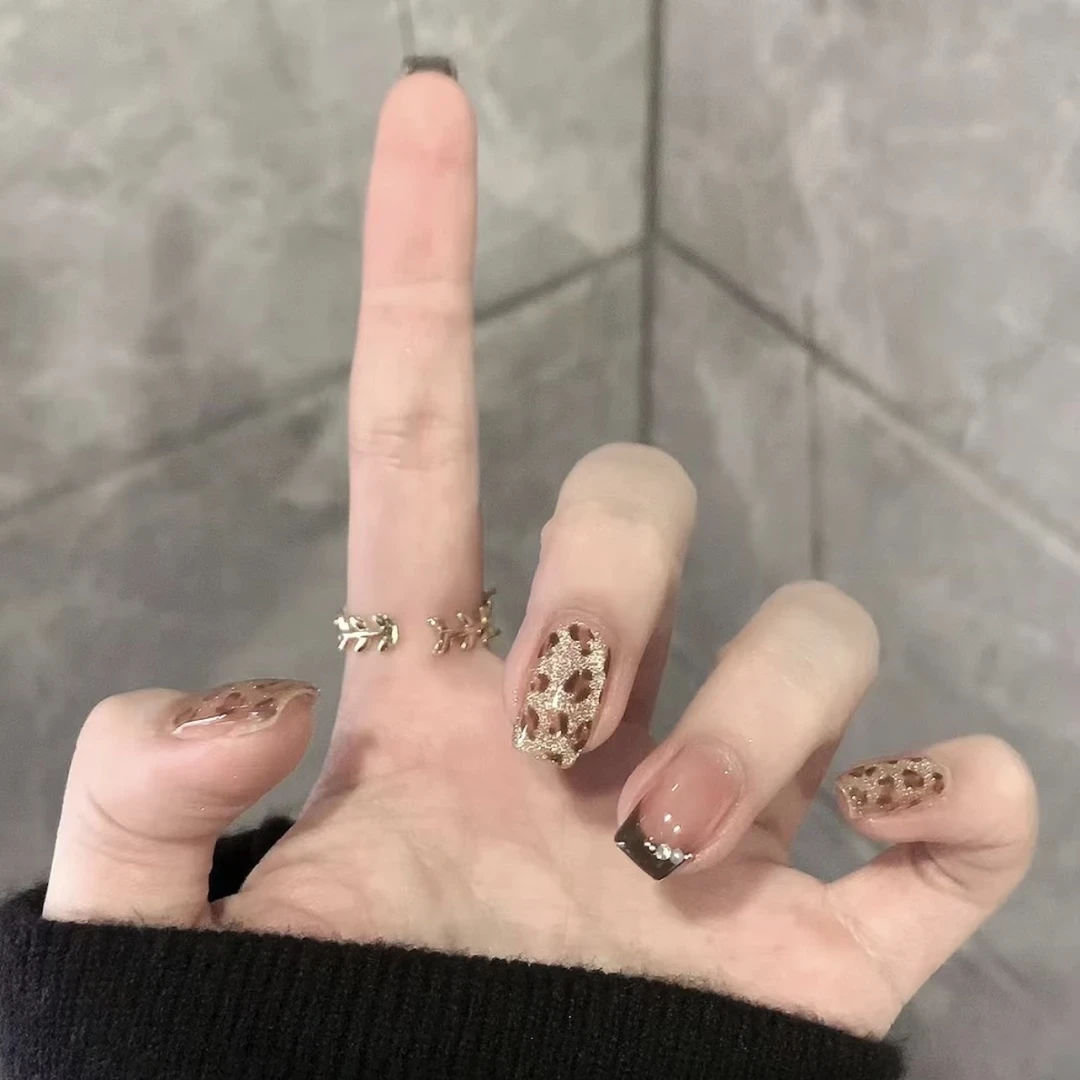 【豹影星光】秋冬法式手工穿戴甲豹纹高级美甲渐变中长款