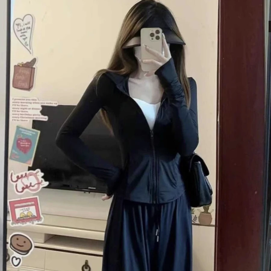 黑色防晒衣女款夏季2025新款修身显瘦防紫外线薄款冰丝连帽短外套