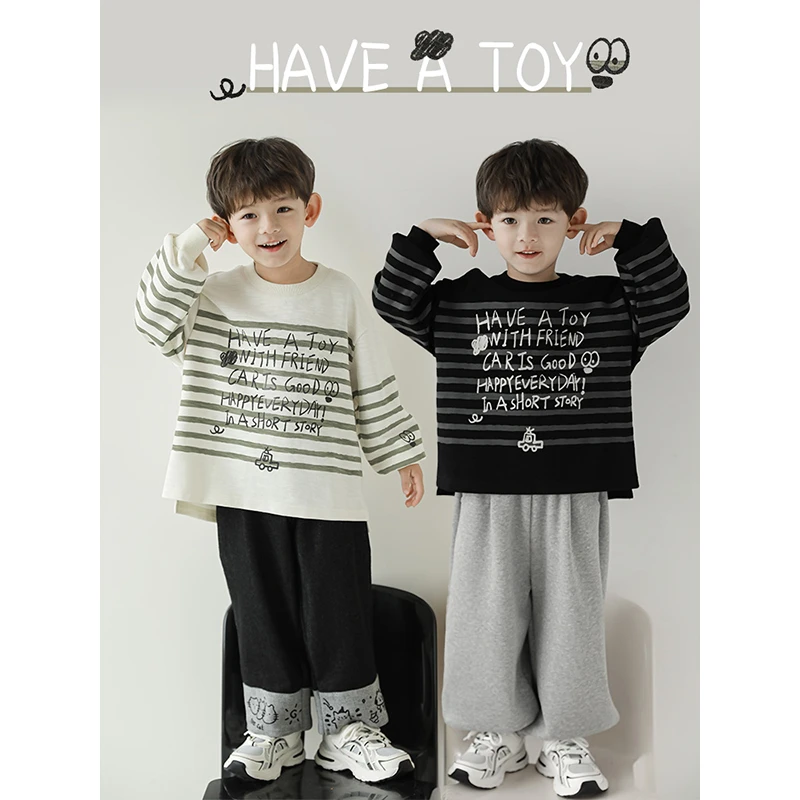 幼悠【涂鸦日记】男童 休闲 秋一波宽松圆领长袖舒适打底卫衣 N5155