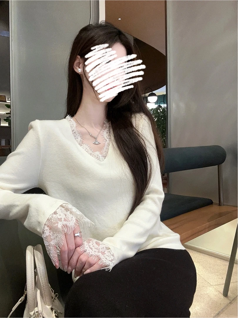 蕾丝拼接V领长袖针织衫女2024秋季新款修身显瘦法式气质打底上衣