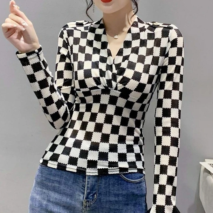 欧洲站2023春季新款复古性感V领修身显瘦百搭长袖时尚打底上衣女