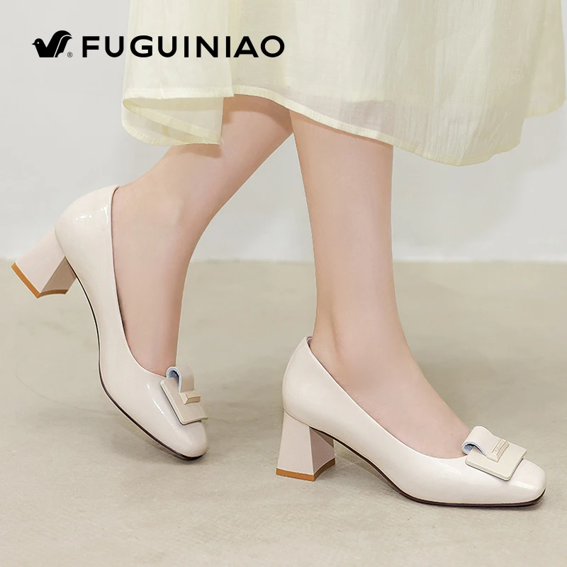 富贵鸟真皮粗跟米色高跟女鞋子百搭四季妈妈气质浅口大码单鞋0648