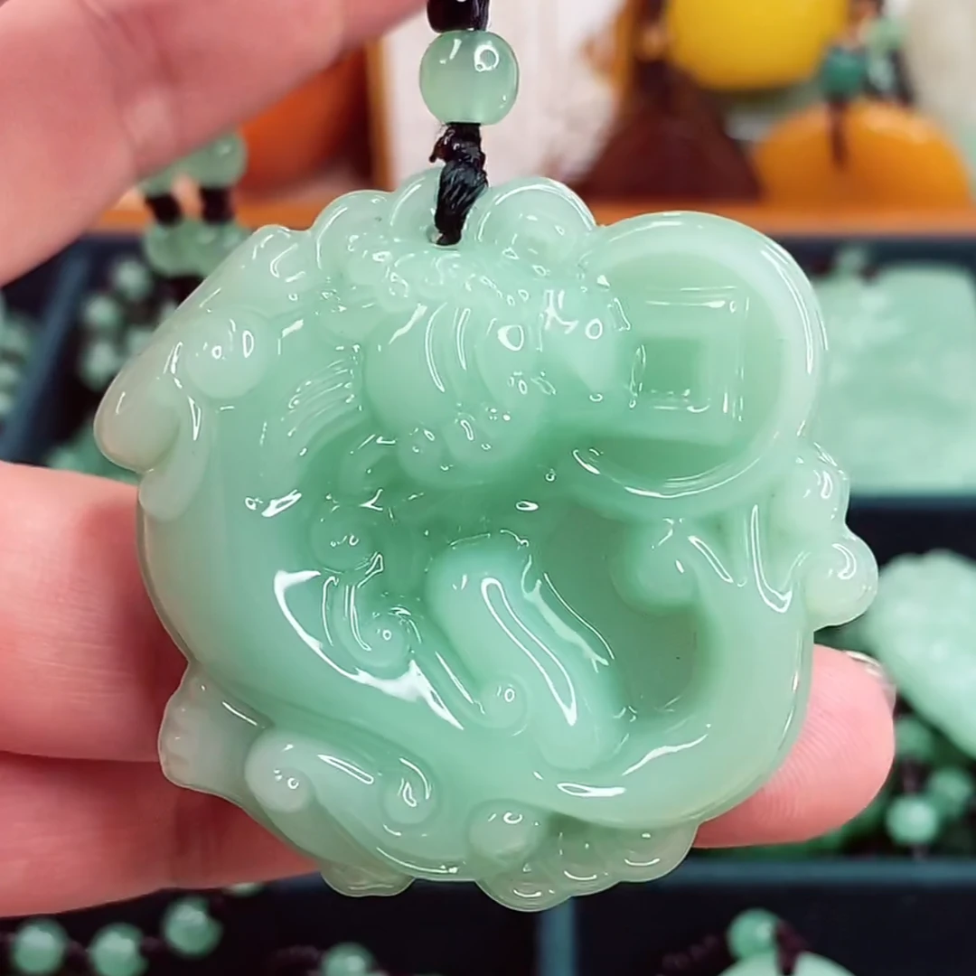 12.浅绿铜宝貔貅经典百搭男女同款吊坠