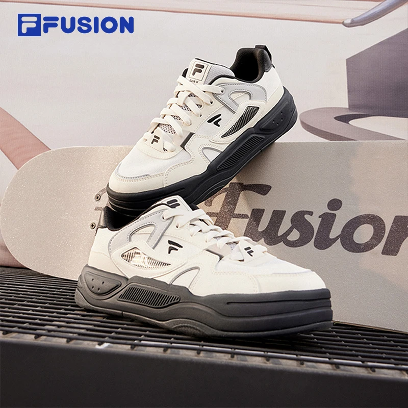 FILA斐乐专业女运动防滑透气休闲板鞋女款秋季潮鞋T12WM422304F