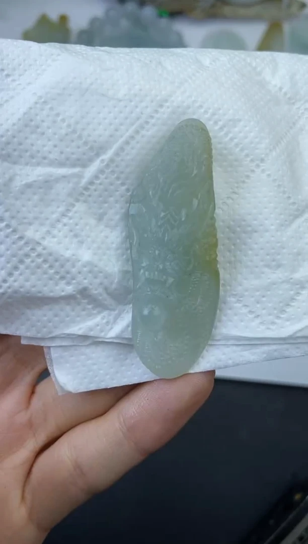 【闪购商品】定制翡翠未镶嵌龙