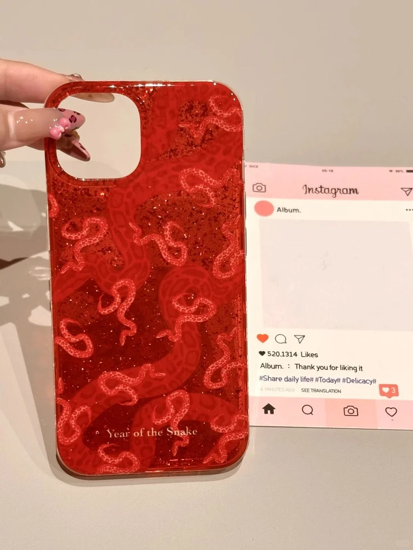 本命红闪闪小蛇适用苹果16promax新款手机壳15/13可爱14pro1211xs