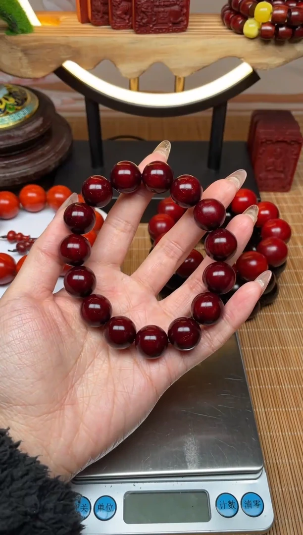 【闪购商品】檀木印度小叶紫檀1.5多星