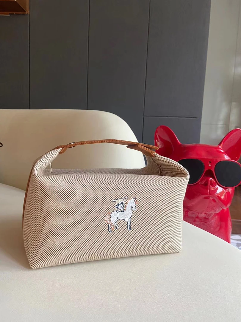 全新未使用 Hermes/爱马仕 饭盒包刺绣款小马小人大号