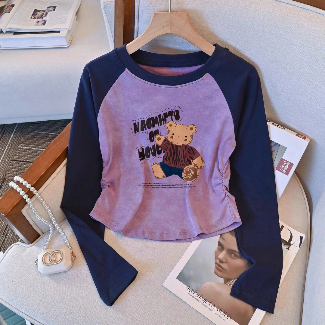 女童春秋2025新款插肩袖拼色卡通印花图案修身洋气时髦百搭经典款