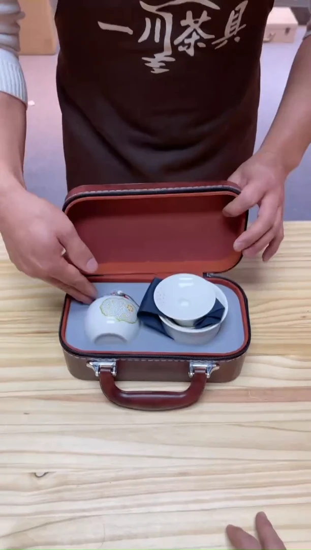 【闪购商品】瓷盖碗1