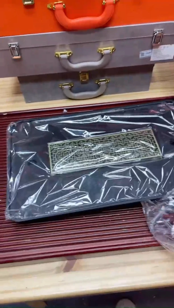 【闪购商品】瓷盖碗1