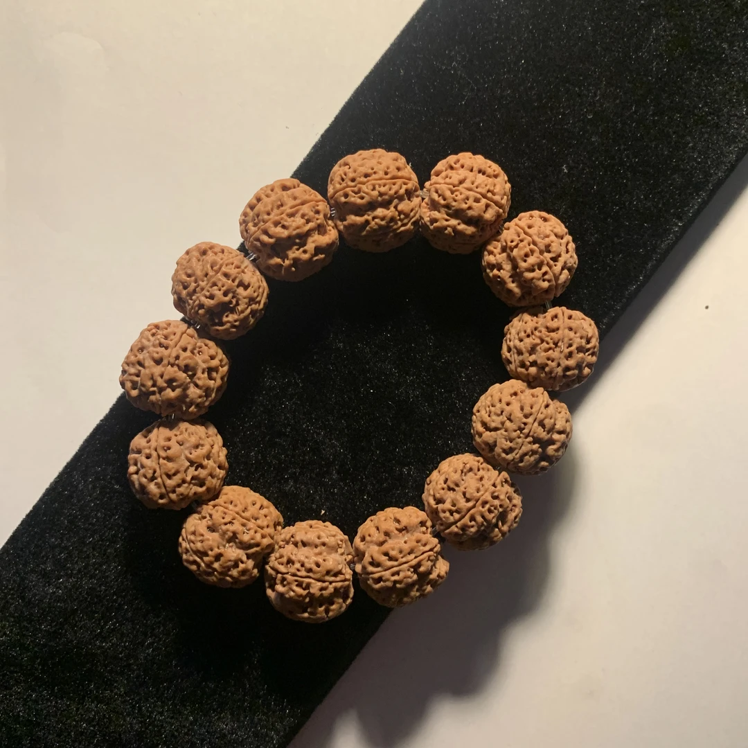 尼泊尔大金刚蜂王手串