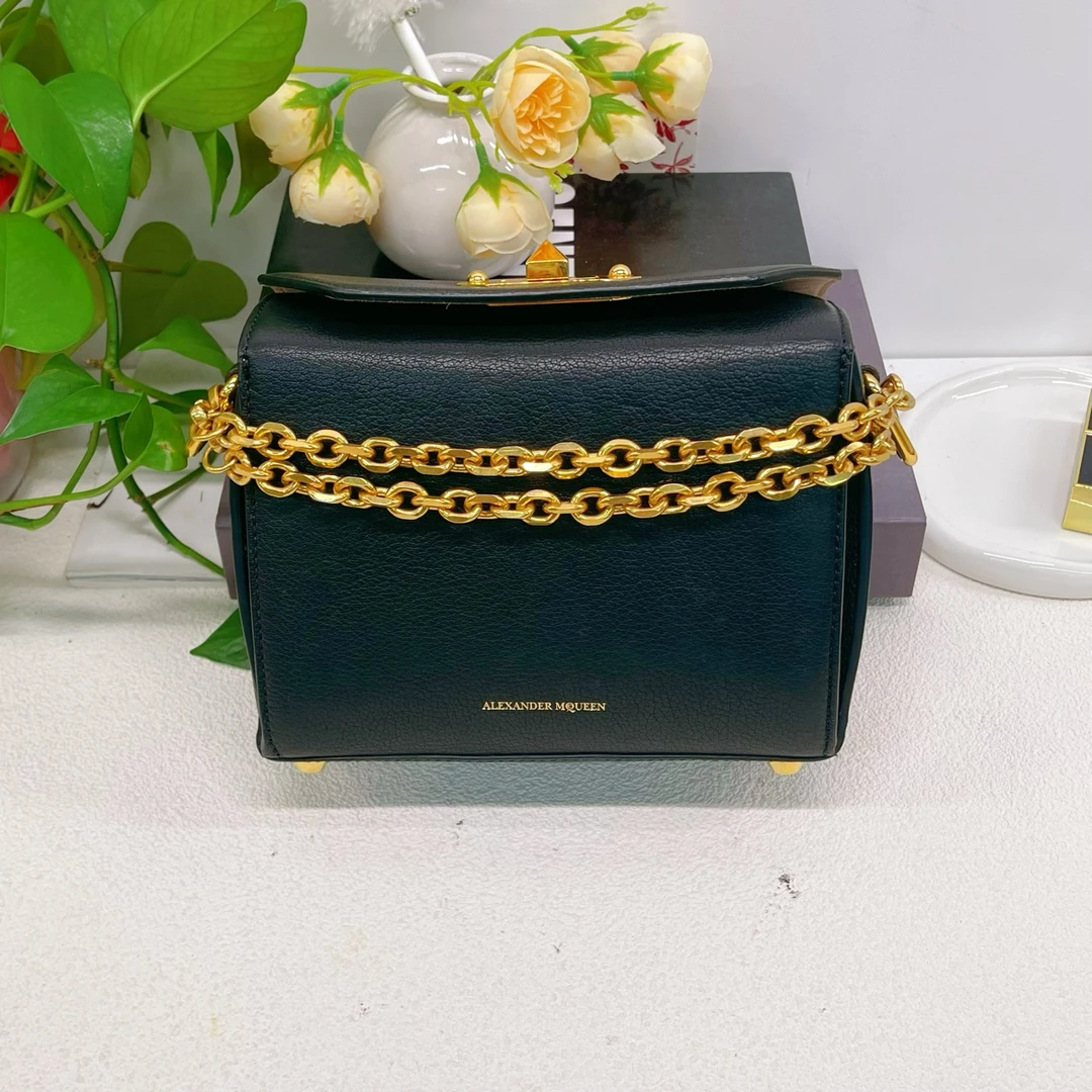 95新 Alexander McQueen/亚历山大·麦昆 盒子包手提包10701663