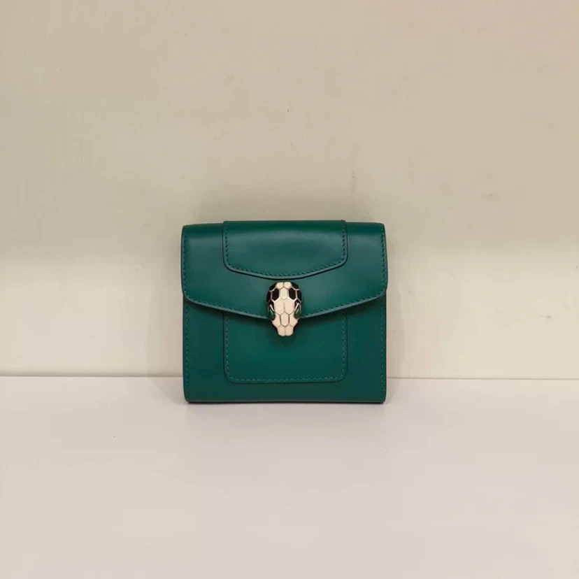 95新 BVLGARI/宝格丽 绿色蛇头 三折钱包卡包零钱包10092203