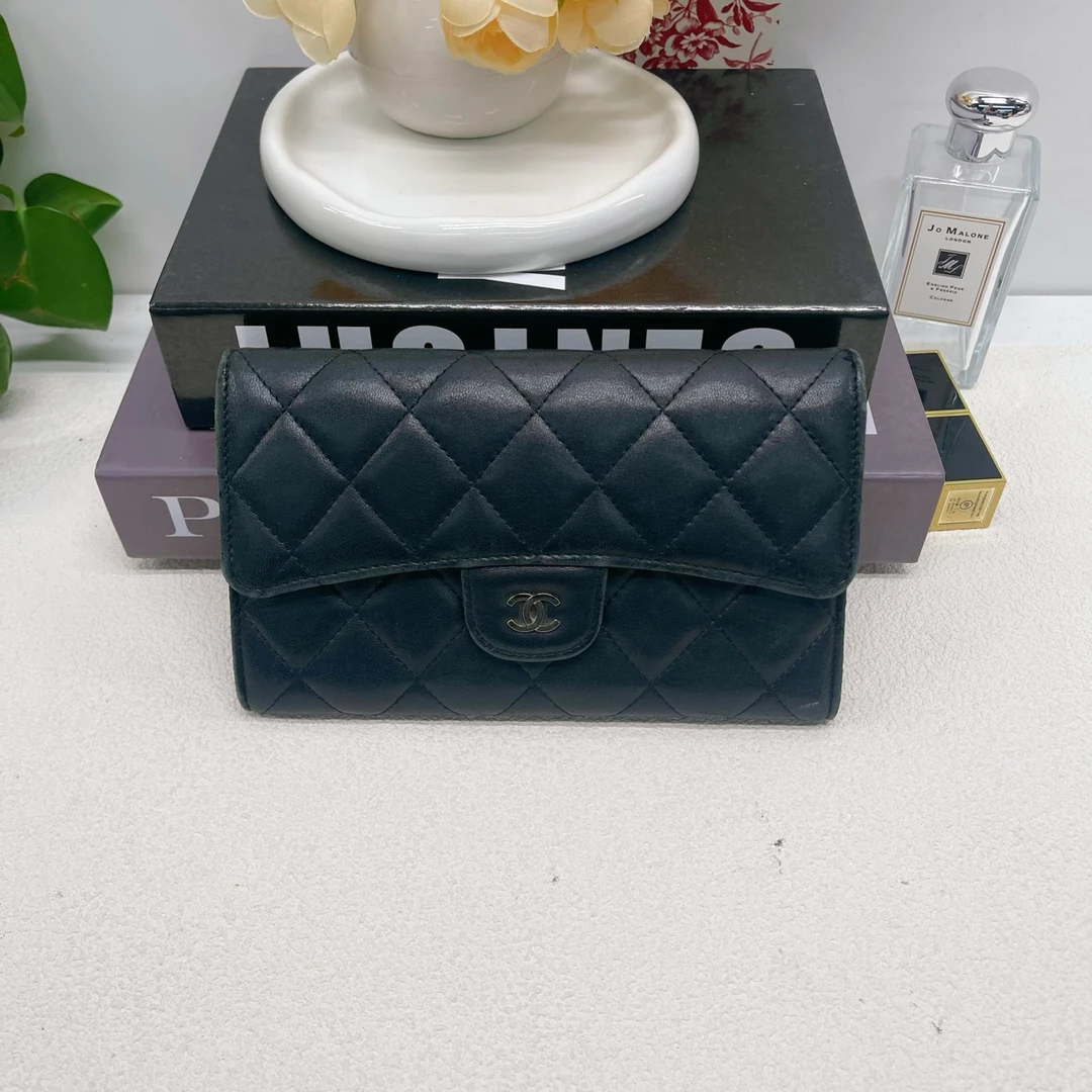95新 Chanel/香奈儿 羊皮银扣长款钱包钱夹10552620