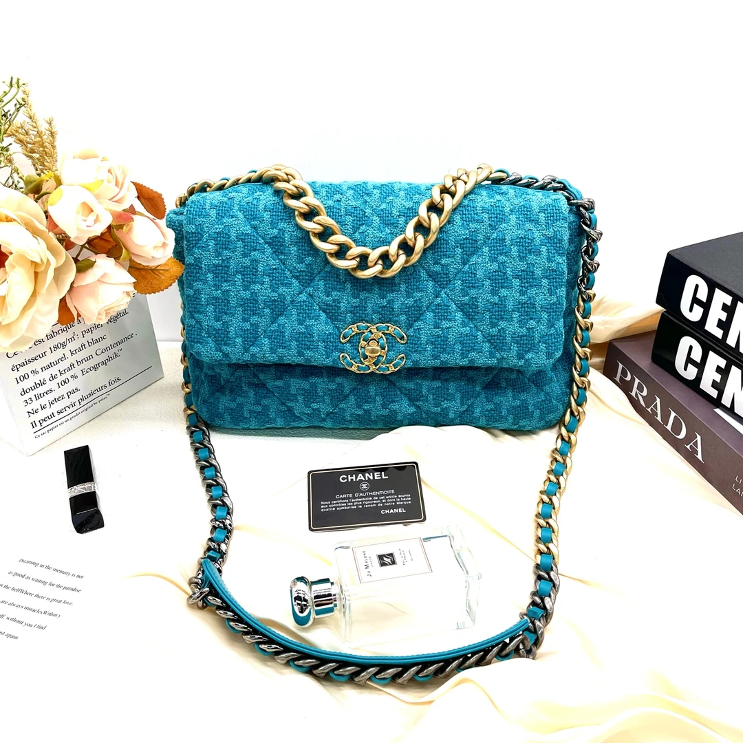 95新 Chanel/香奈儿 19bag 羊毛软泥土耳其蓝色～28开