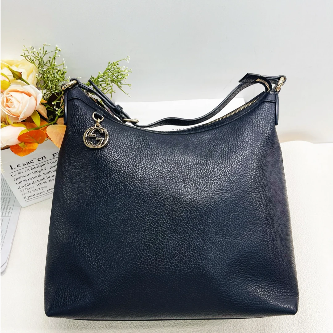 95新 GUCCI/古驰  黑色金扣全皮腋下包托特包10565023