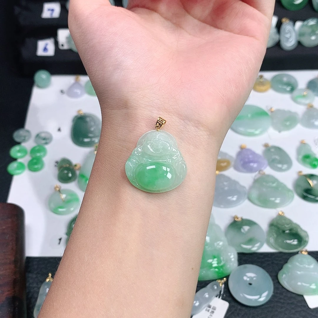 翡翠吊坠(不含链)未镶嵌翡翠