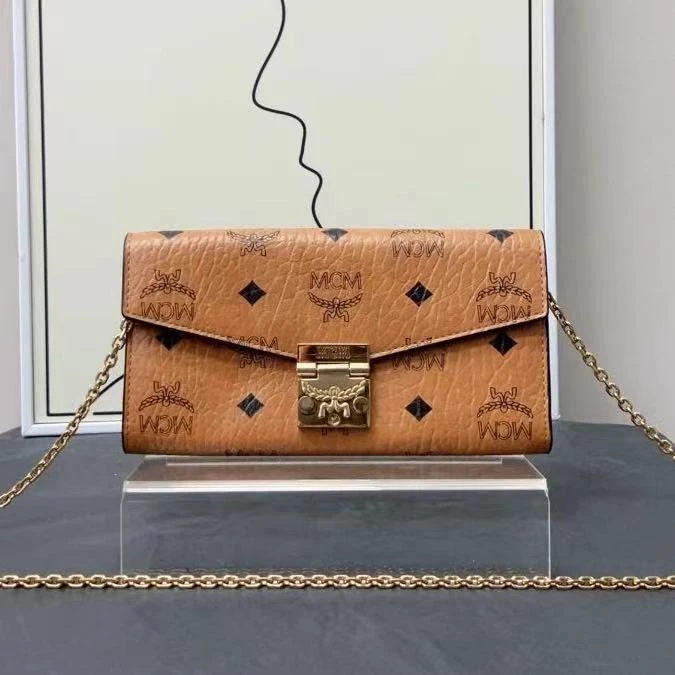 95新 MCM W MCM老花信封链条包单肩包76085250