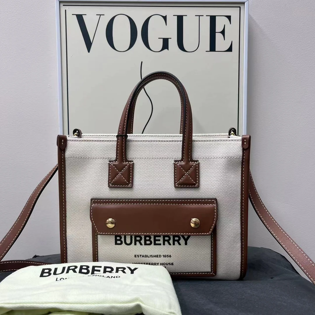 99新 BURBERRY/博柏利 W白色freya tote包闲置单肩包49932114