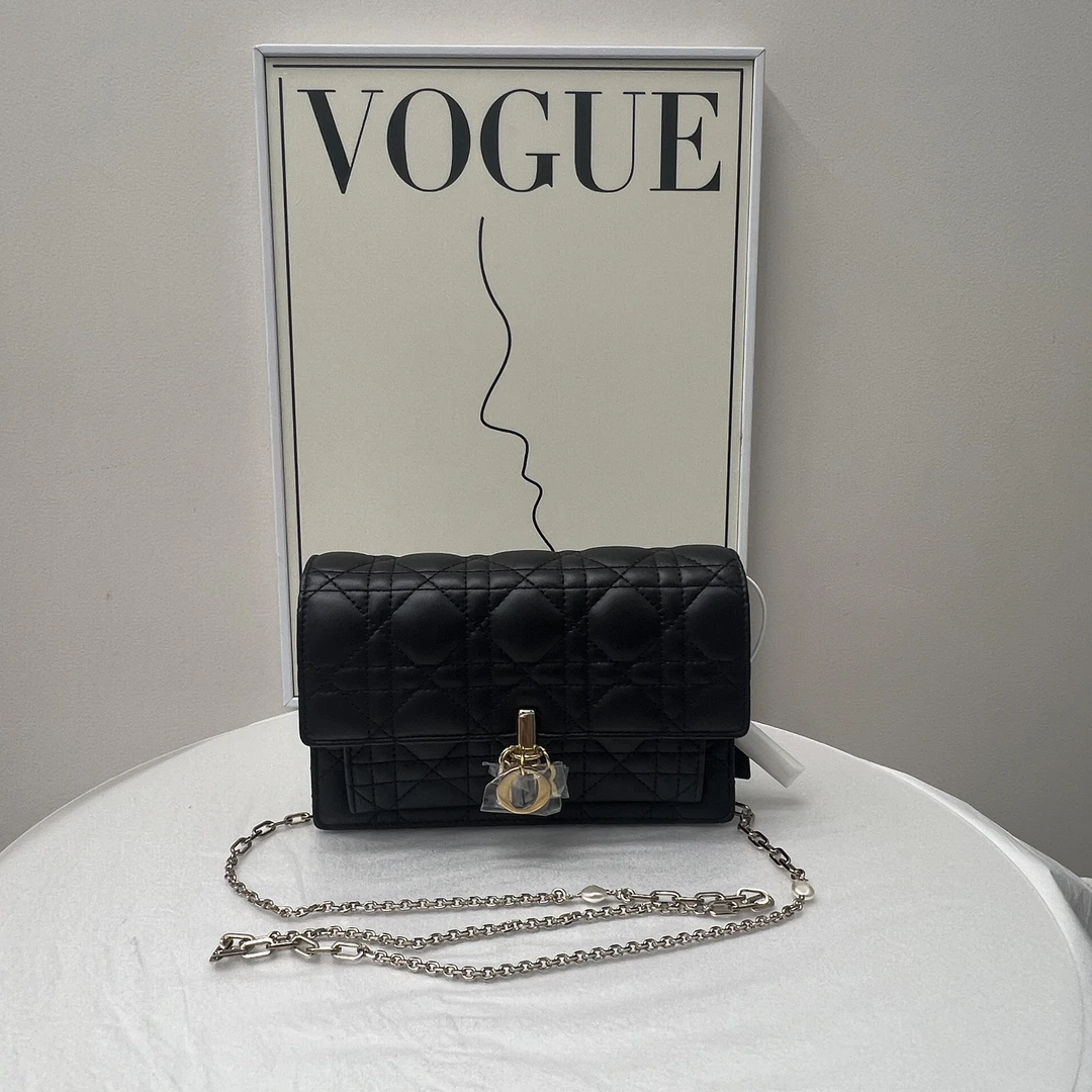 99新 DIOR/迪奥 W迪奥黑色lady链条包22年闲置单肩包38878021