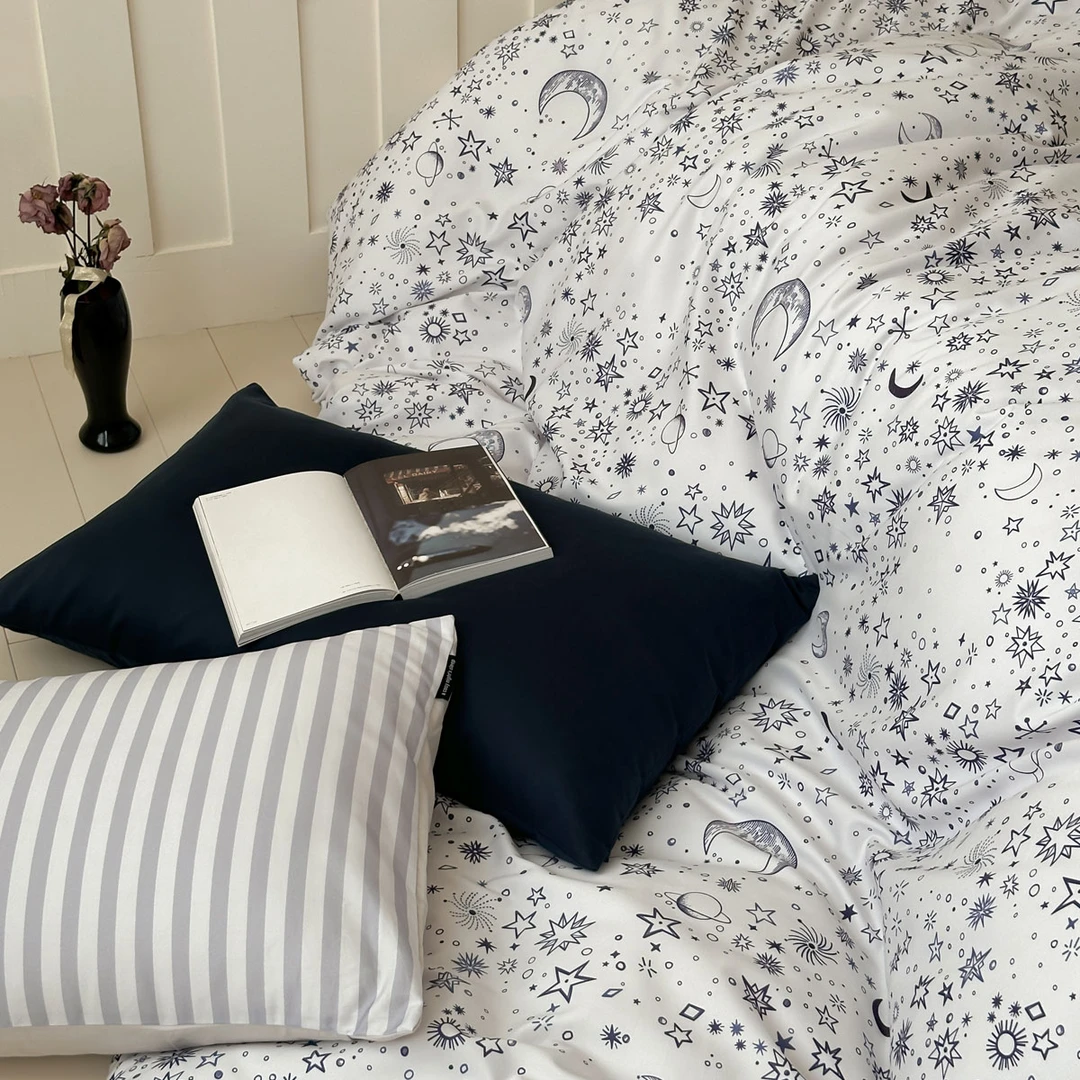 探索银河 磨毛100支(50*50) 纯棉设计师款数码印花柔软床品套件