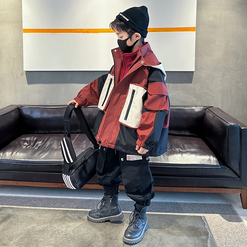 儿童装男童冲锋衣2025新款三合一可拆卸秋装外套连帽春秋款中大童